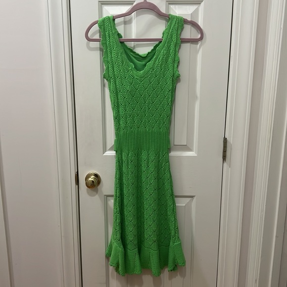 Lilly Pulitzer NWT Green Sweater Dress - Picture 2 of 4